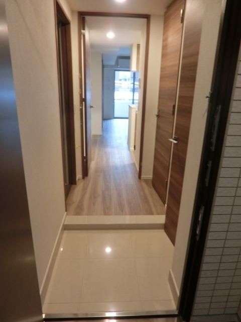 玄関　※別号室参考写真です※