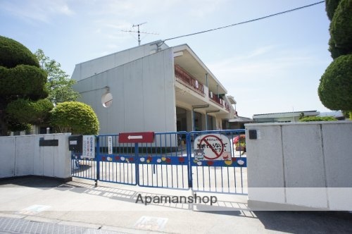 幼稚園・保育園　斑鳩町立斑鳩幼稚園（幼稚園・保育園）まで284m