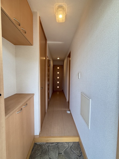 玄関　別部屋参考写真です