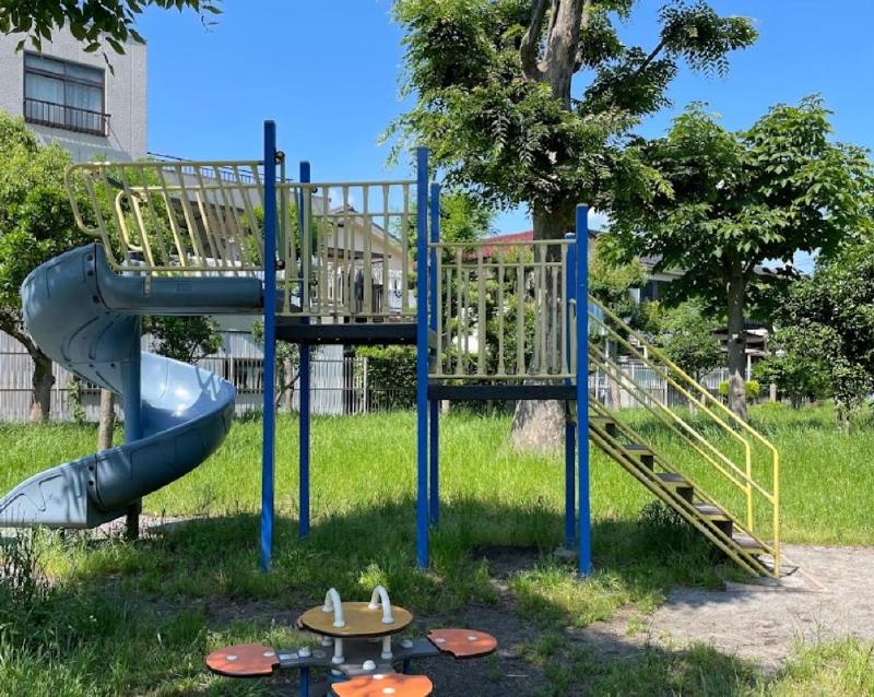 公園　いいづか公園（公園）まで300m
