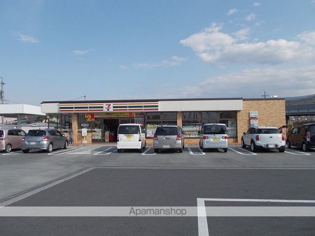 コンビニ　セブンイレブン　茅野宮川店（コンビニ）まで900m