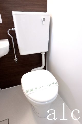 トイレ　清潔感のあるトイレです