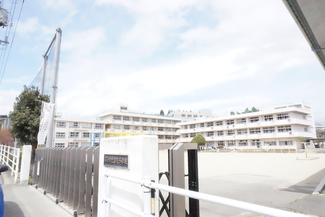 小学校　国見小学校（小学校）まで1100m