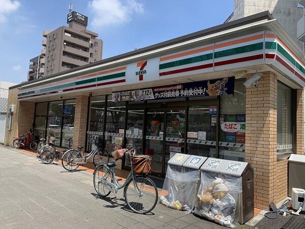 コンビニ　セブンイレブン 鶴見市場富士見町店（コンビニ）まで180m