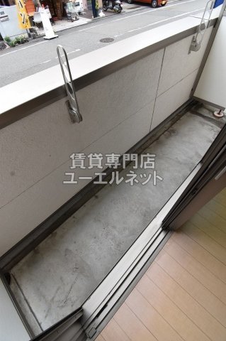 バルコニー　南西向きのバルコニー