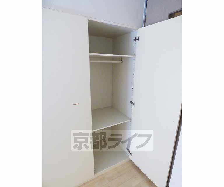 収納　広々とした収納あります。