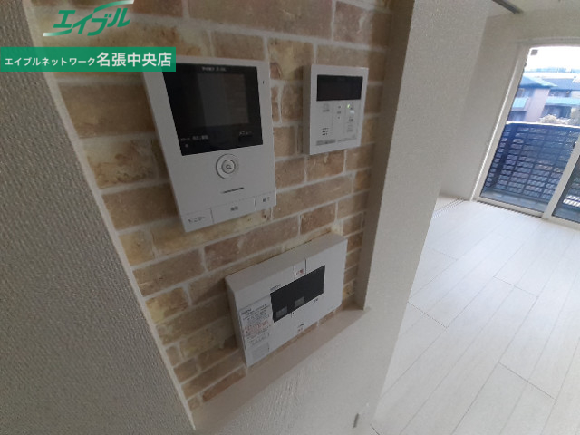 セキュリティ　同型参考写真