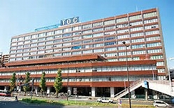 ショッピングセンター　TOCビル　五反田（ショッピングセンター）まで238m
