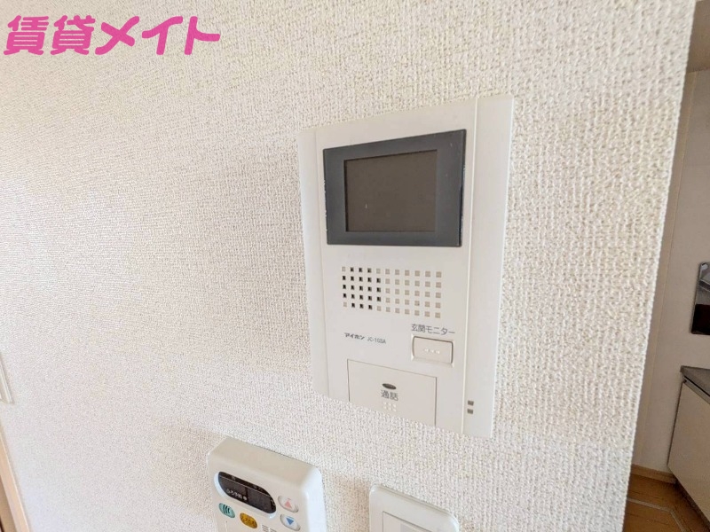 セキュリティ　同型参考写真
