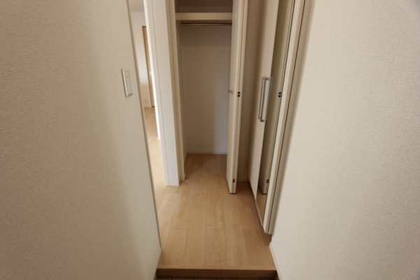 玄関　玄関ホール