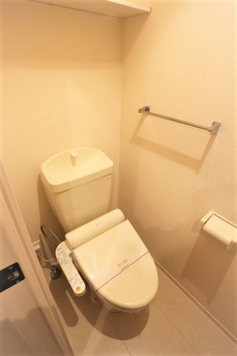 トイレ　コンパクトで使いやすいトイレです