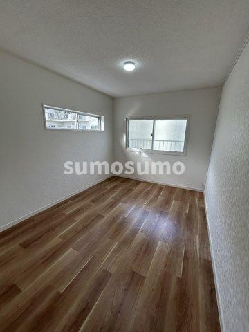 その他部屋・スペース　落ち着いて過ごせるお部屋なので、寝室にいかがでしょうか