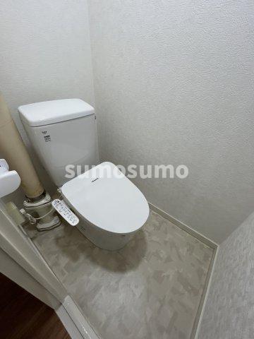 トイレ　ゆったりとした空間のトイレです