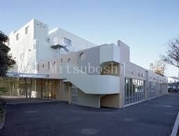 小学校　杉並区立永福小学校（小学校）まで940m