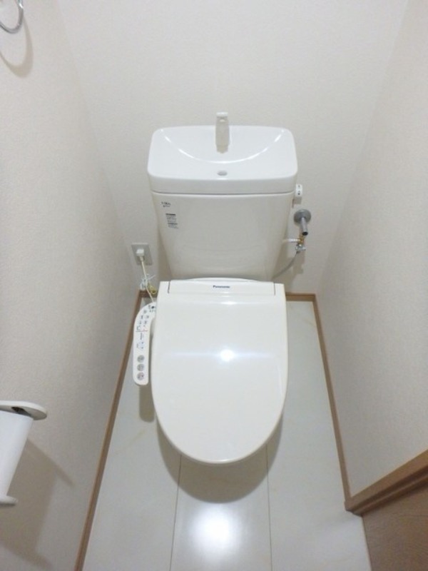 トイレ　図面と現状に相違がある場合には現状を優先．．．