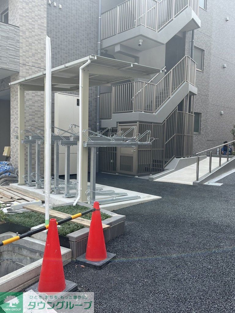 駐車場　外観