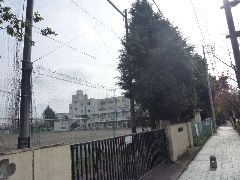 中学校　大和市立引地台中学校（中学校）まで1039m
