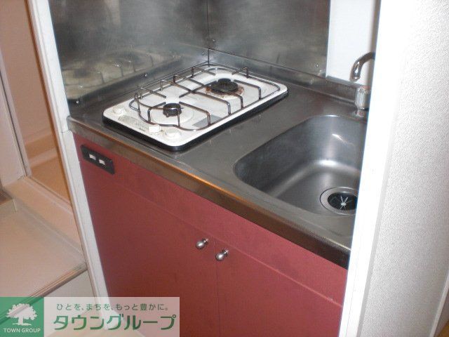キッチン　２口ガスコンロ設置済み