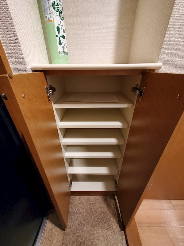 収納　シューズボックス