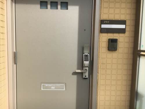 玄関　玄関