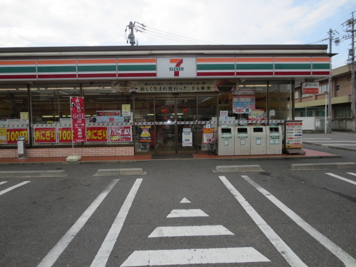コンビニ　セブンイレブン一宮大和町馬引店（コンビニ）まで400m