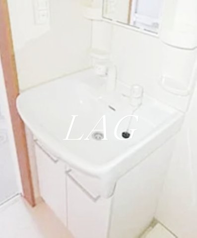 洗面設備　洗面台です。