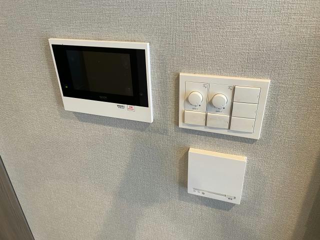 セキュリティ　TVモニターインターホン