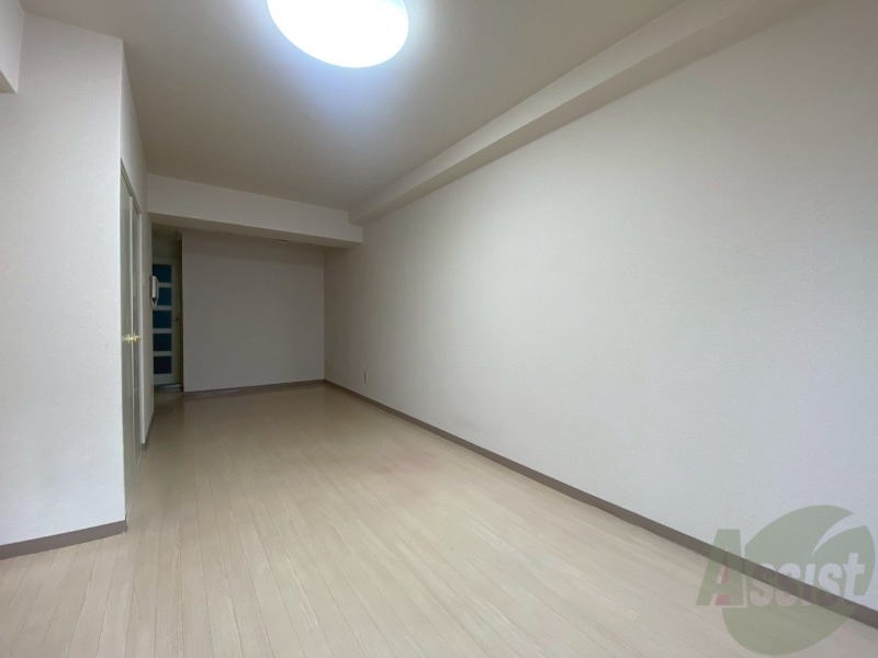 その他部屋・スペース　日当たりが良くて心地よく過ごせそうなお部屋です。