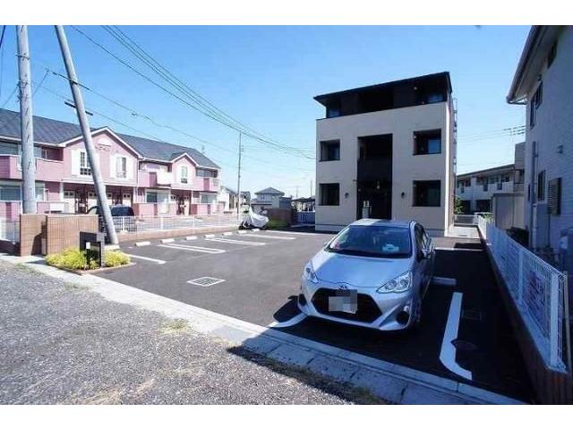 駐車場　駐車場