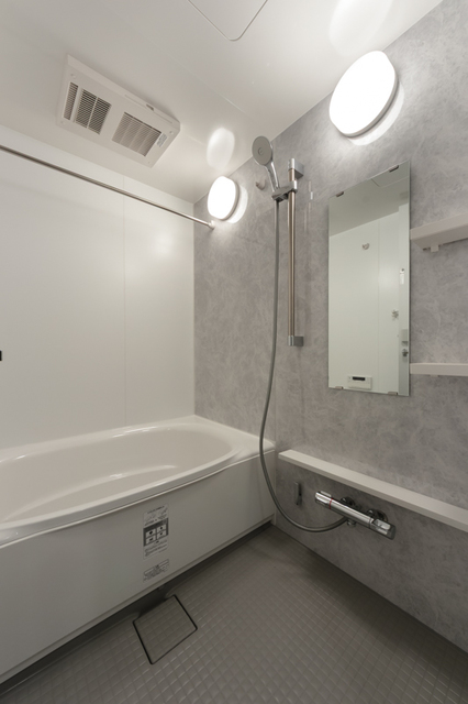 バス・シャワールーム　※写真は同タイプ住戸です。