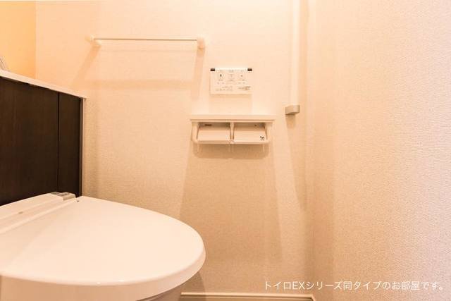 トイレ　コンパクトで使いやすいトイレです