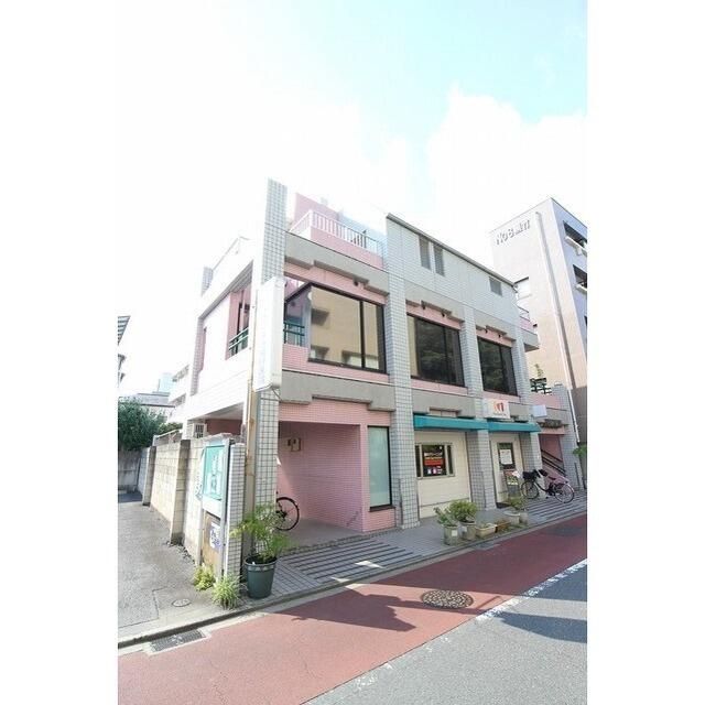 建物外観　お電話でお問合わせ頂けますと、よりスムーズにご対応出来ます♪