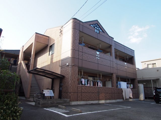 建物外観　※同じ間取りの別部屋のお写真です※