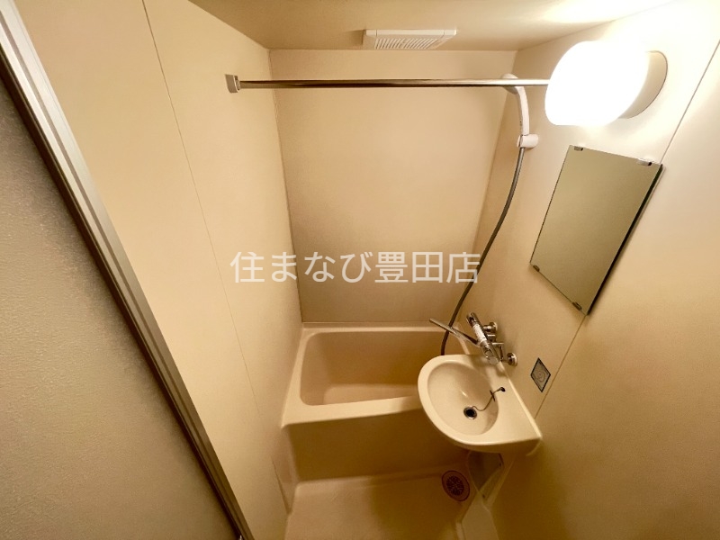 バス・シャワールーム　同型タイプ