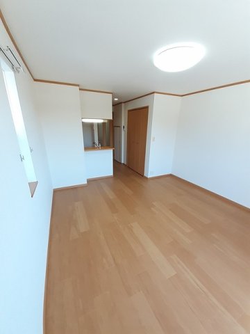 居室・リビング　中はこのようになっています