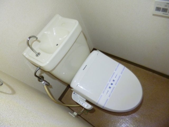 トイレ　ウォシュレット