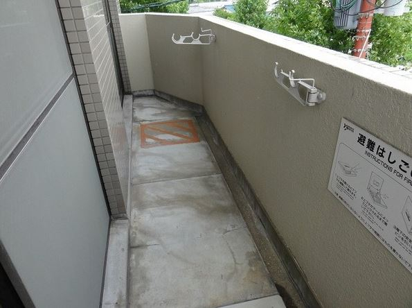 バルコニー　落ち着いた時間を過ごせるバルコニーです