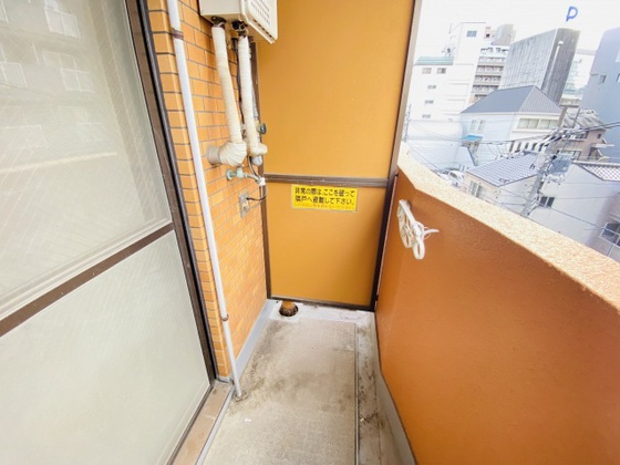 バルコニー　※別号室の写真です