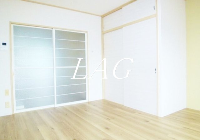 居室・リビング　洋室のお部屋です。