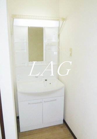 洗面設備　独立洗面台です。