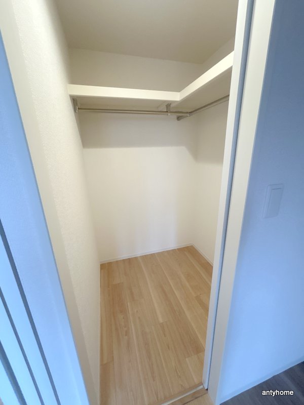 セレニテ谷町四丁目アリエの内装写真