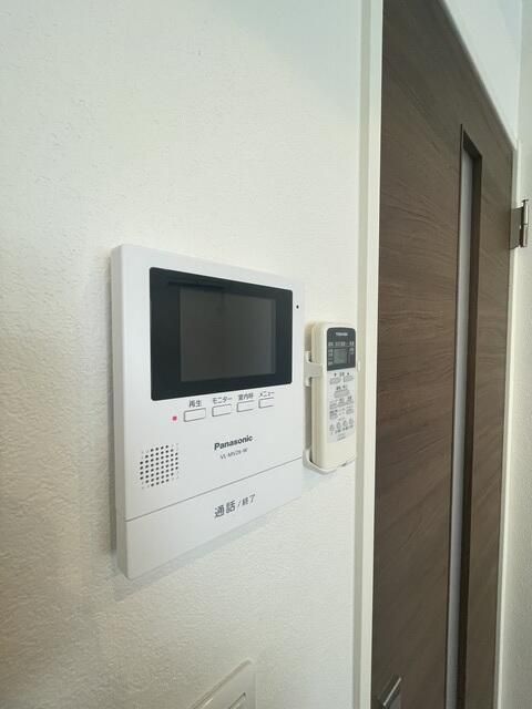 セキュリティ　訪問者が一目で分かるＴＶモニタ付インターホンです！