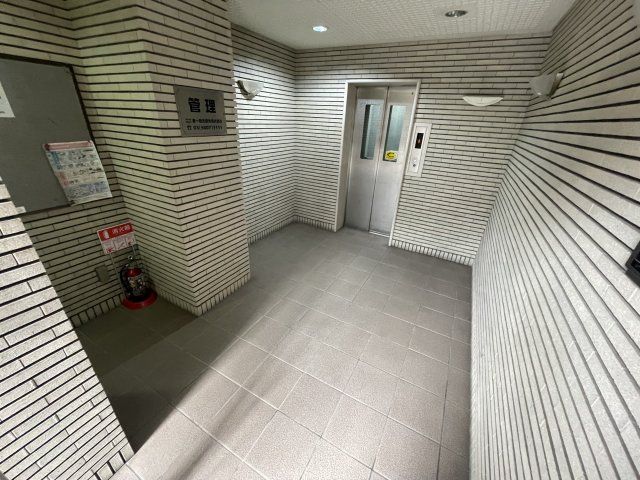 ロビー
