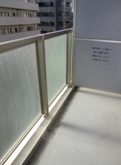 バルコニー　※別部屋の参考写真です。