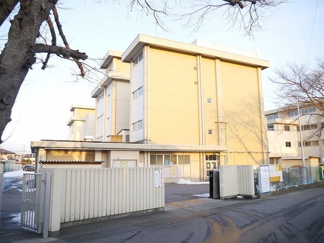 小学校　細谷小学校（小学校）まで20m