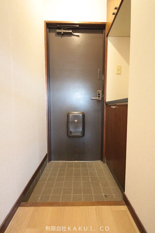 玄関　※他号室参照
