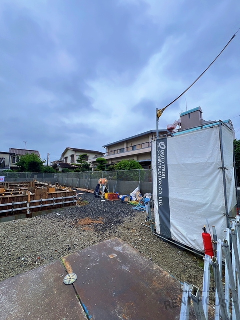 その他共有部分　外観（建設中）