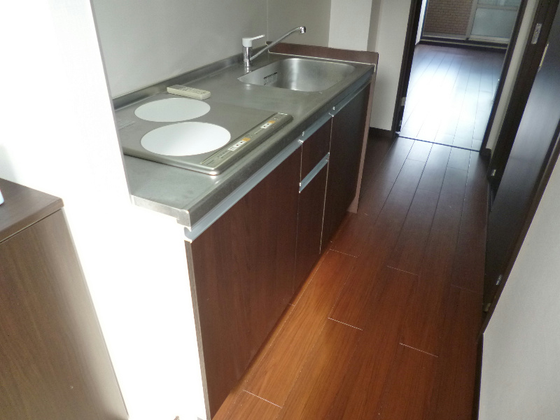 キッチン　同建物の別部屋の写真♪