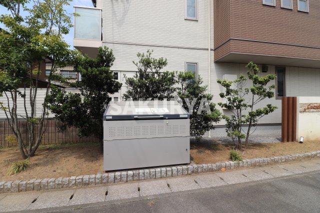 その他　敷地内ゴミステーション