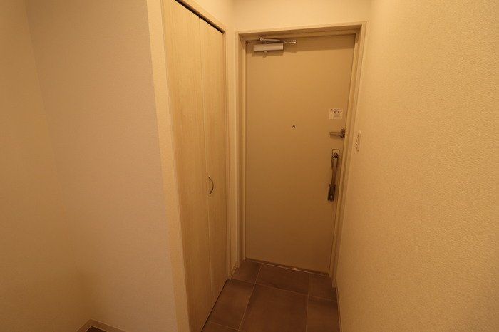 玄関　玄関
